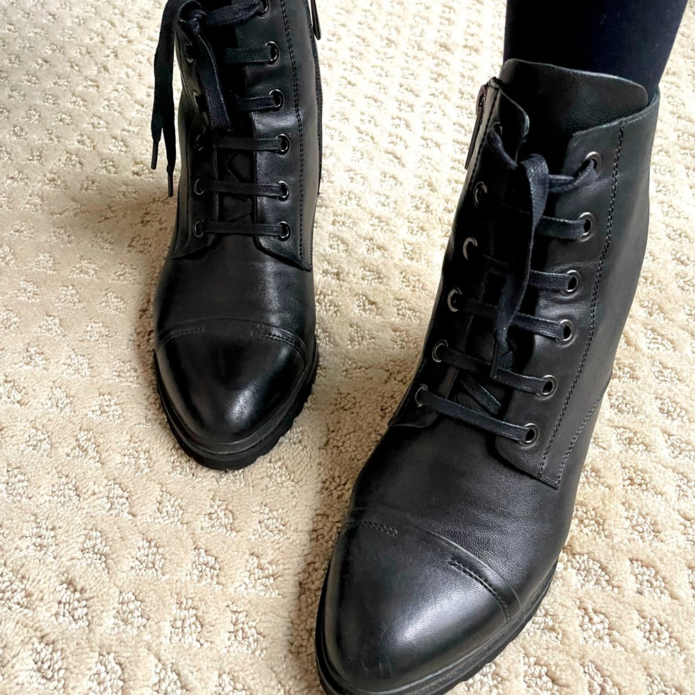Genuine leather boots